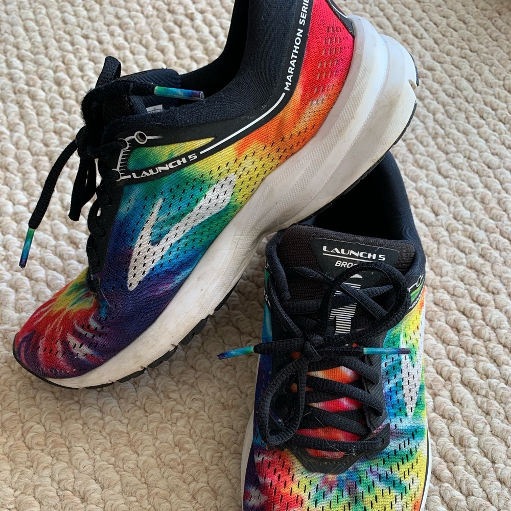 Brooks Launch 5 running shoes